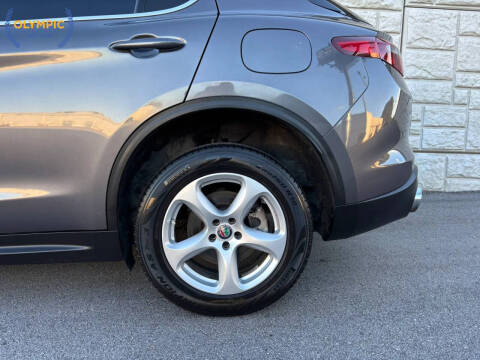 2020 Alfa Romeo Stelvio Sport