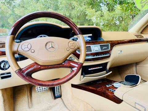 2012 Mercedes-Benz S-Class S 550