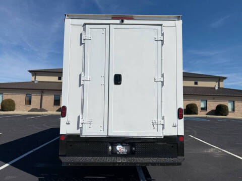 2021 Chevrolet Express 3500