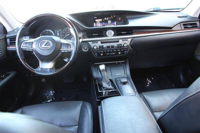 2017 Lexus ES 350