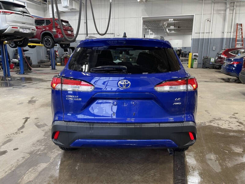 2025 Toyota Corolla Cross LE