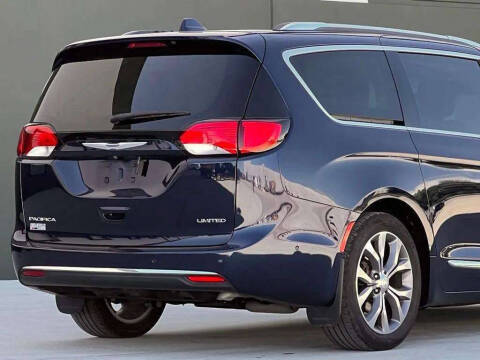 2019 Chrysler Pacifica Limited