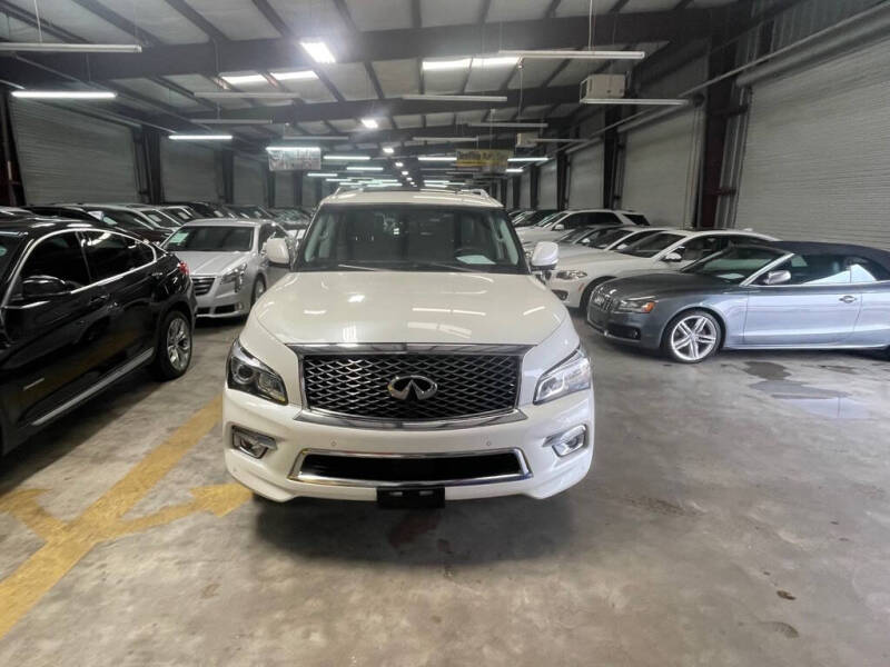 Image 2 of 2016 Infiniti QX80