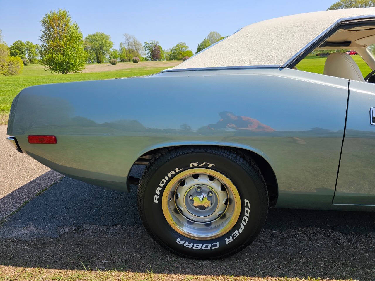 1972 Plymouth Barracuda 37