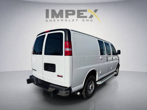 2023 GMC Savana 2500