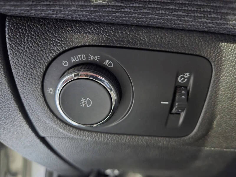 2018 Chevrolet Cruze LT Auto