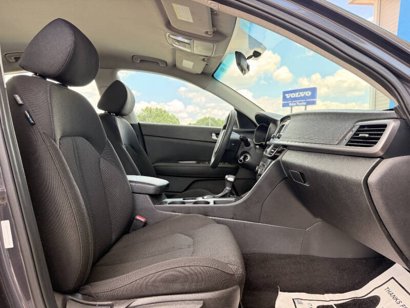2017 Kia Optima LX