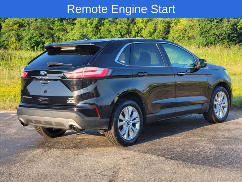 2022 Ford Edge Titanium
