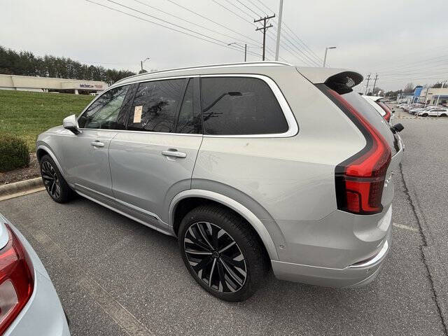 2025 Volvo XC90 B5 Plus Bright Theme 7P