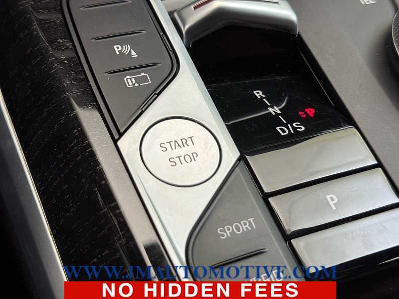 2023 BMW 3 Series 330e xDrive