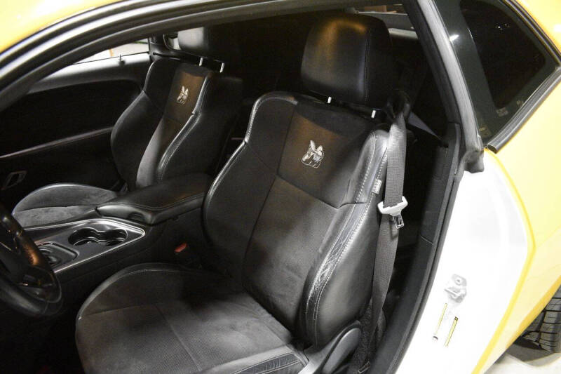 2018 Dodge Challenger 392 HEMI Scat Pack Shaker