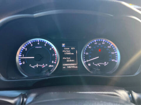 2017 Toyota Highlander LE