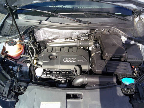 2018 Audi Q3 2.0T quattro Premium Plus