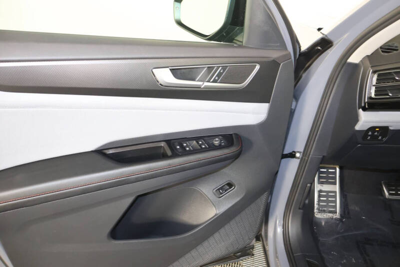 2024 Volkswagen Atlas Peak Edition SEL 4Motion