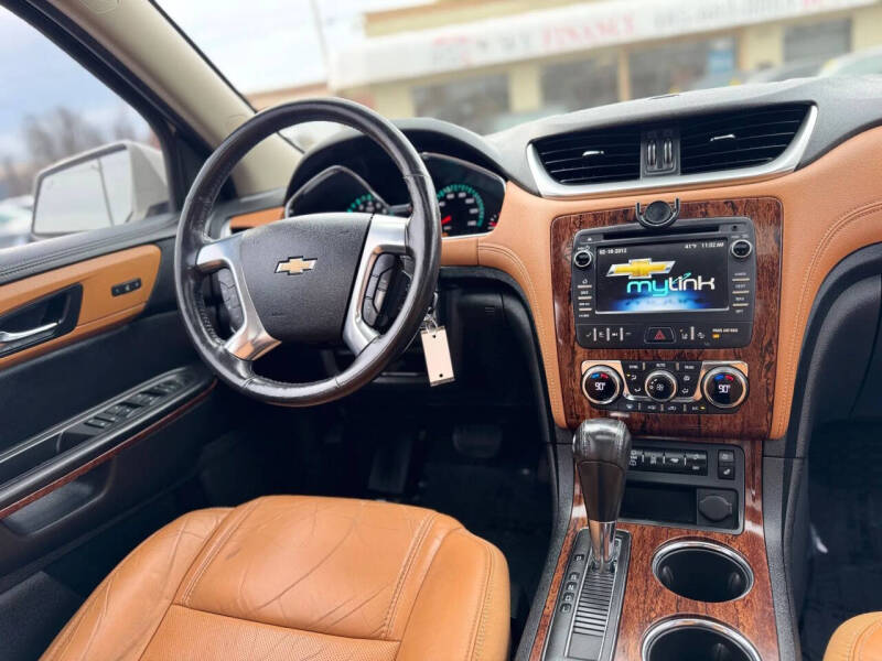 2014 Chevrolet Traverse LTZ