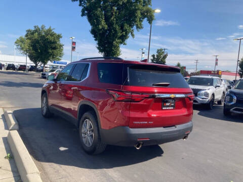 2023 Chevrolet Traverse LT Cloth