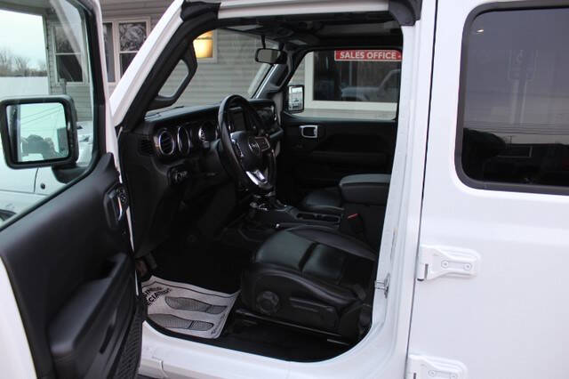 2021 Jeep Wrangler Unlimited Sahara Altitude