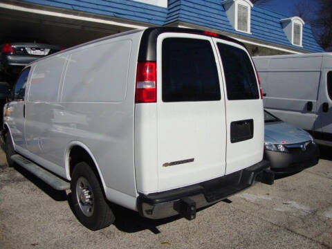 2021 Chevrolet Express 2500