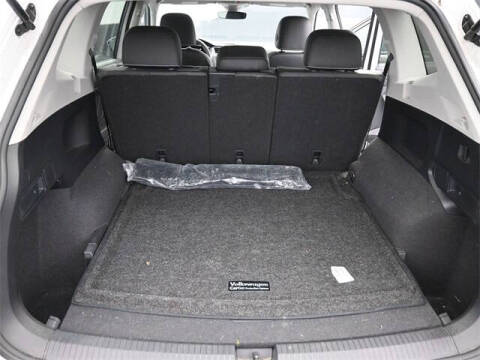 2023 Volkswagen Tiguan SE 4Motion