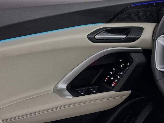 2025 Audi Q5 quattro Premium TFSI