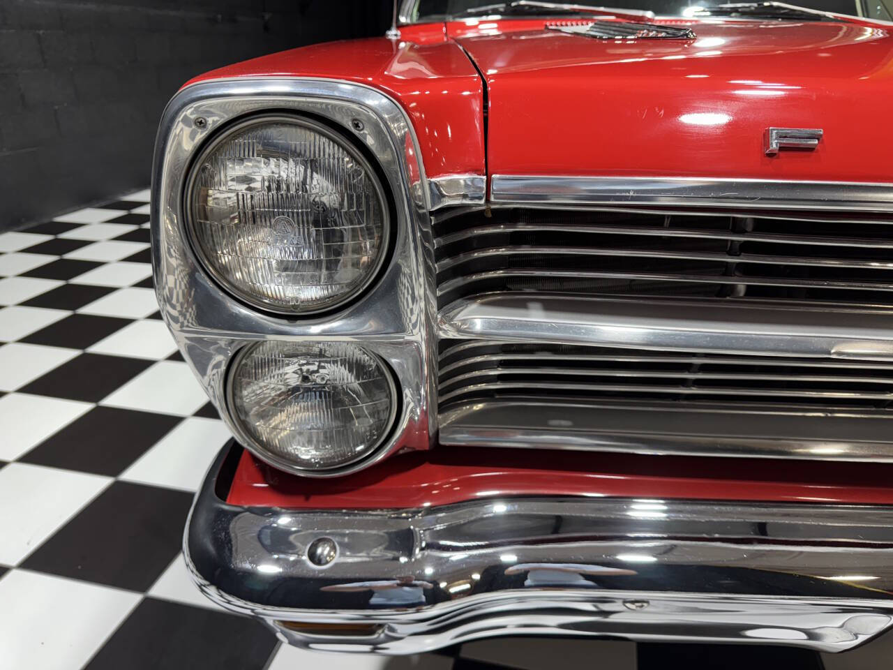 1966 Ford Fairlane 34