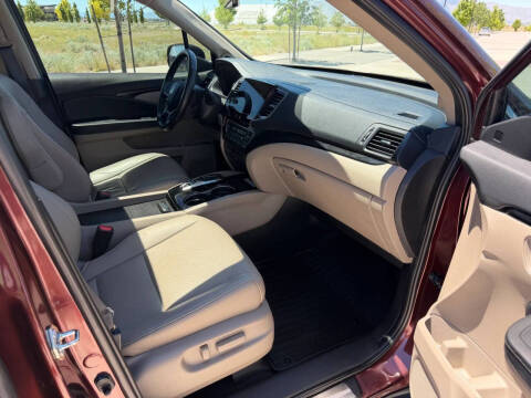 2020 Honda Pilot Elite