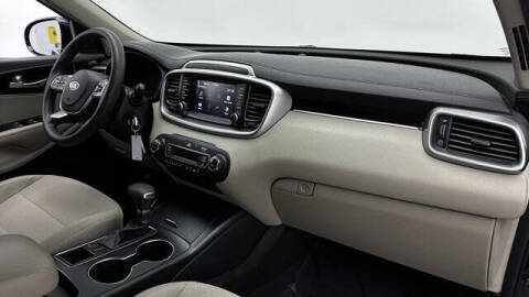 2019 Kia Sorento LX V6