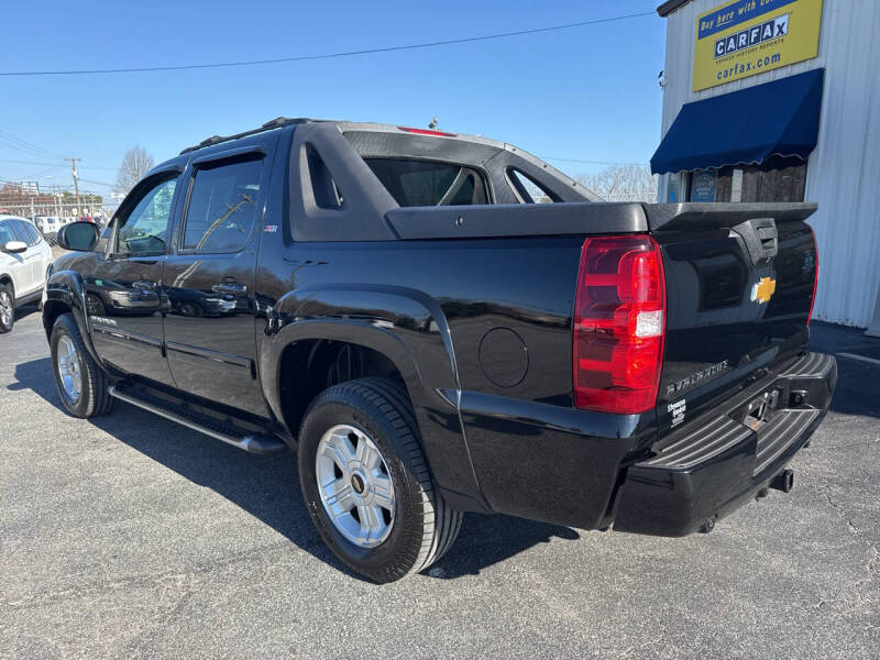 2012 Chevrolet Avalanche LT