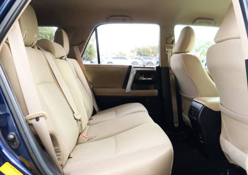 2017 Toyota 4Runner SR5