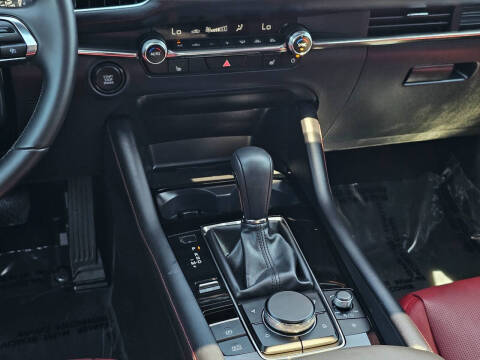 2026 Mazda Mazda3 Hatchback 2.5 S Carbon Edition