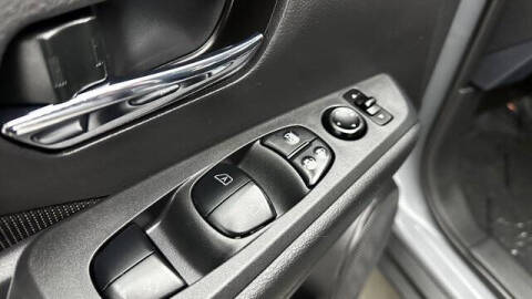 2022 Nissan Kicks SV