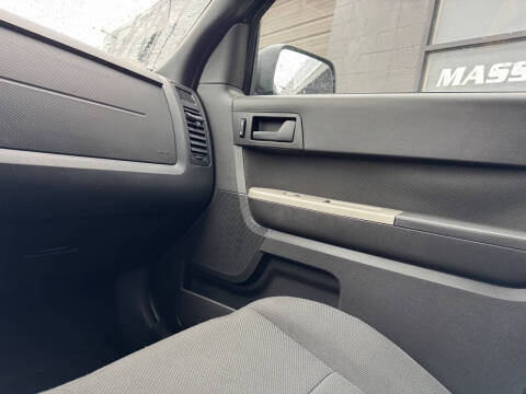 2009 Ford Escape XLT