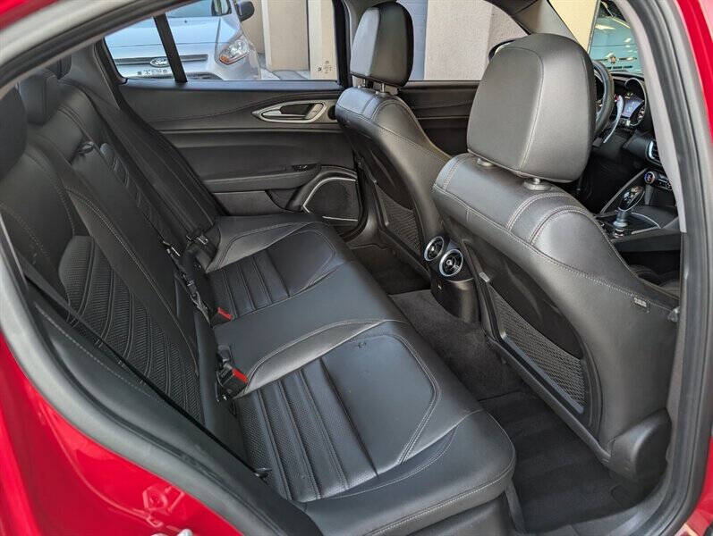 2019 Alfa Romeo Giulia Ti Sport