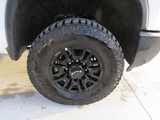 2025 Chevrolet Silverado 2500HD ZR2