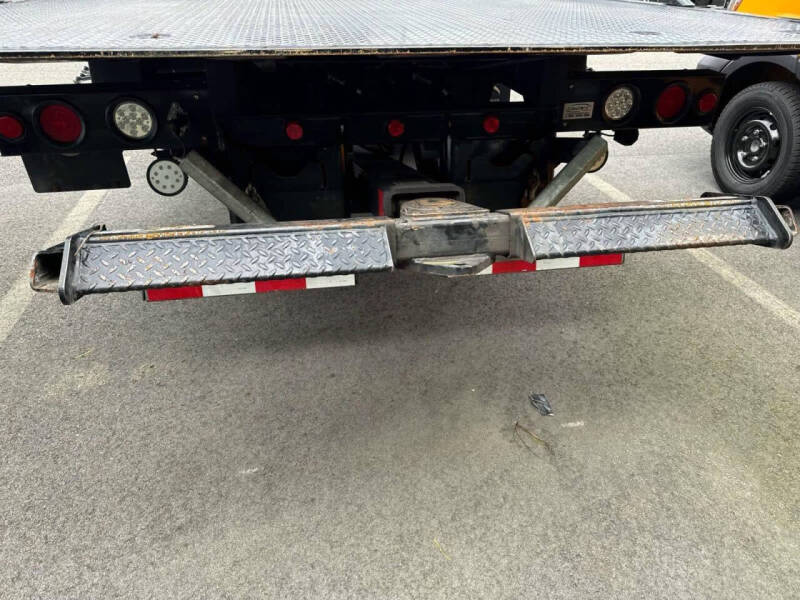 2022 Ford F-600 Super Duty