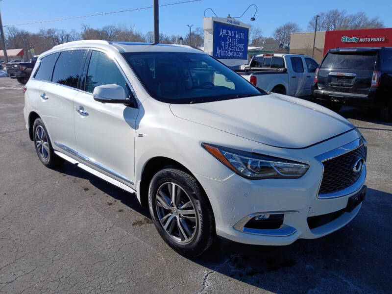 2018 Infiniti QX60 for sale at ARLIN'S AUTO SALES LLC in Shawnee KS