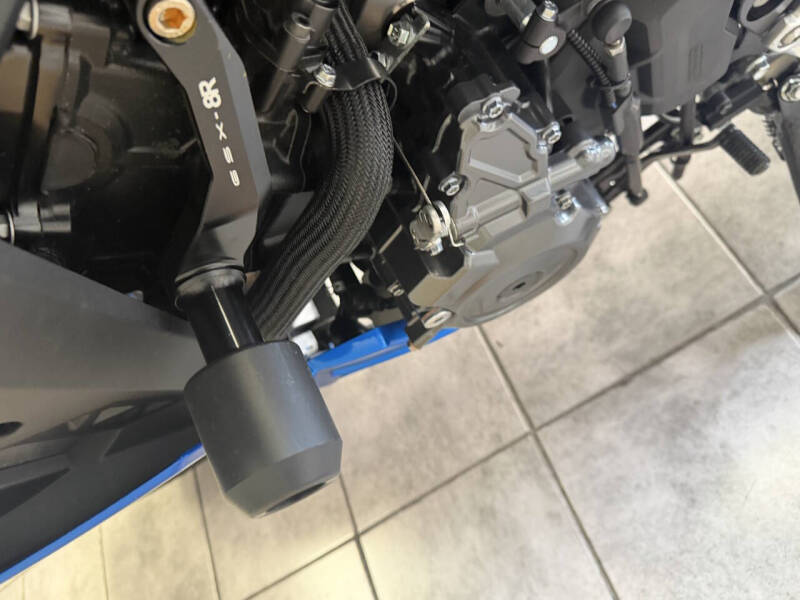 2024 Suzuki GSX-8R