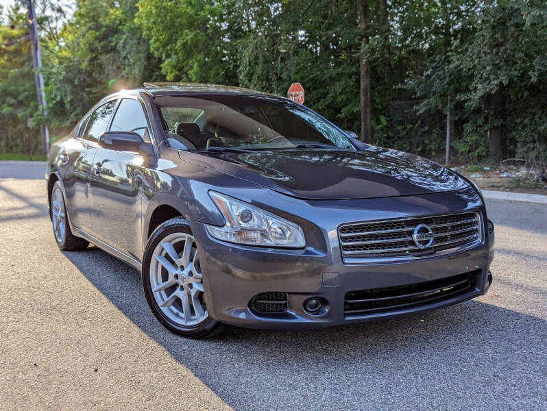 2010 nissan maxima grey