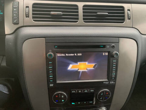 2013 Chevrolet Suburban LT