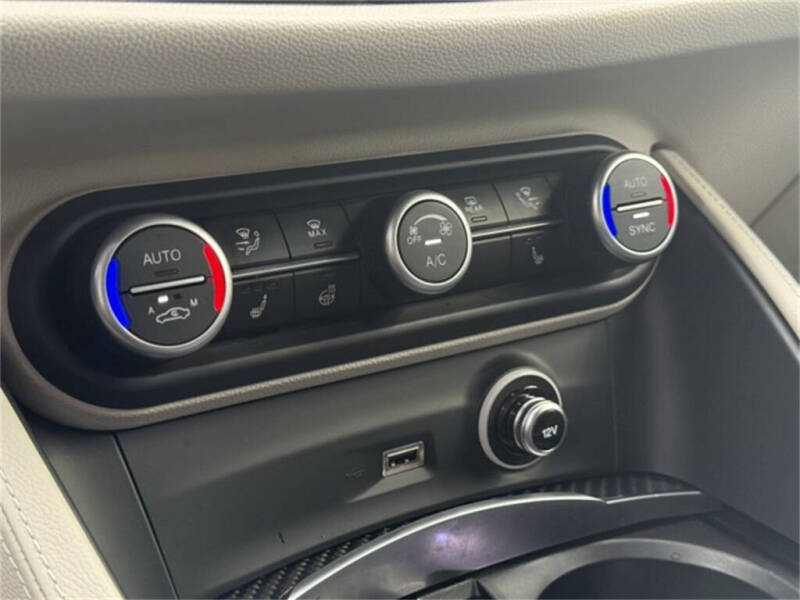 2021 Alfa Romeo Stelvio Quadrifoglio