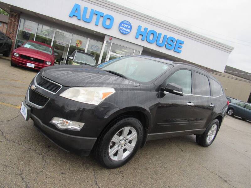 2011 Chevrolet Traverse for sale at Auto House Motors in Downers Grove IL