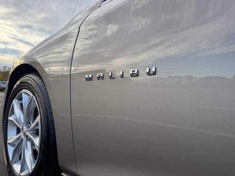 2024 Chevrolet Malibu LT