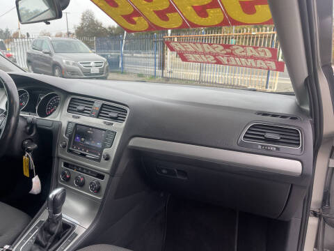 2016 Volkswagen Golf SportWagen TSI Limited Edition