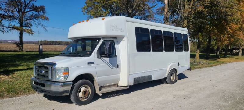 2009 Ford E-450 Shuttle Bus for sale at Allied Fleet Sales in Saint Louis MO