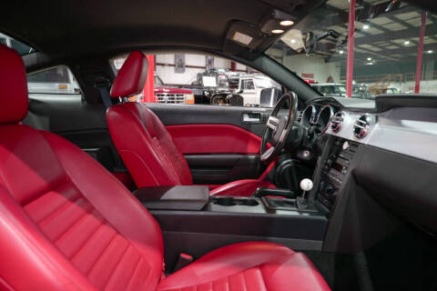 2005 Ford Mustang GT Premium