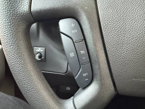 2025 Chevrolet Express 2500