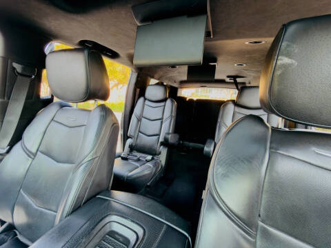 2016 Cadillac Escalade ESV Platinum