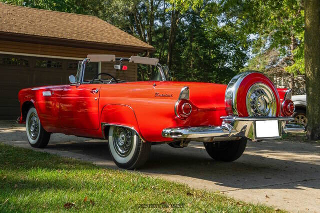 1956 Ford Thunderbird