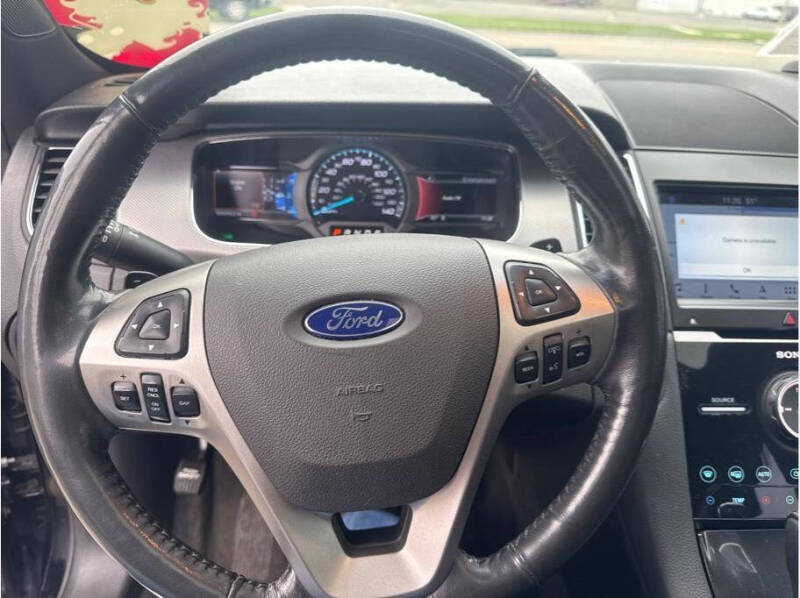 2016 Ford Taurus SHO