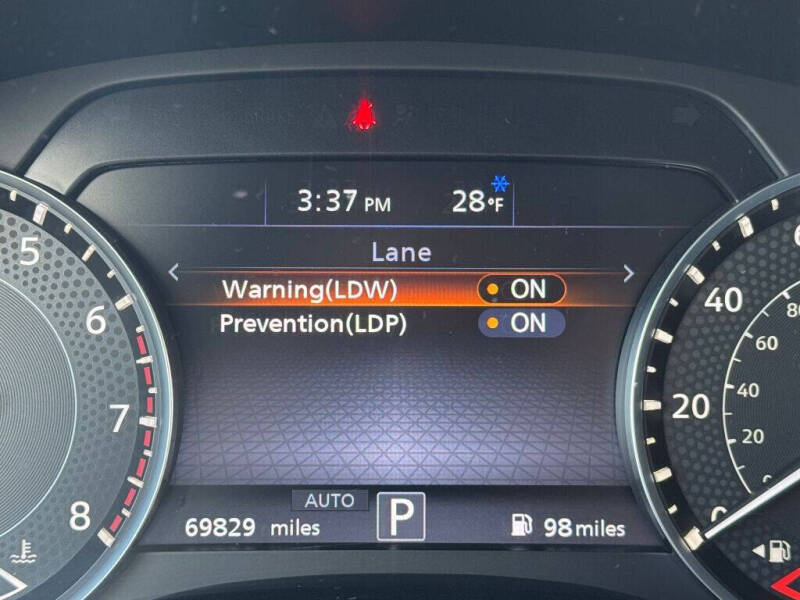 2022 Nissan Armada SV